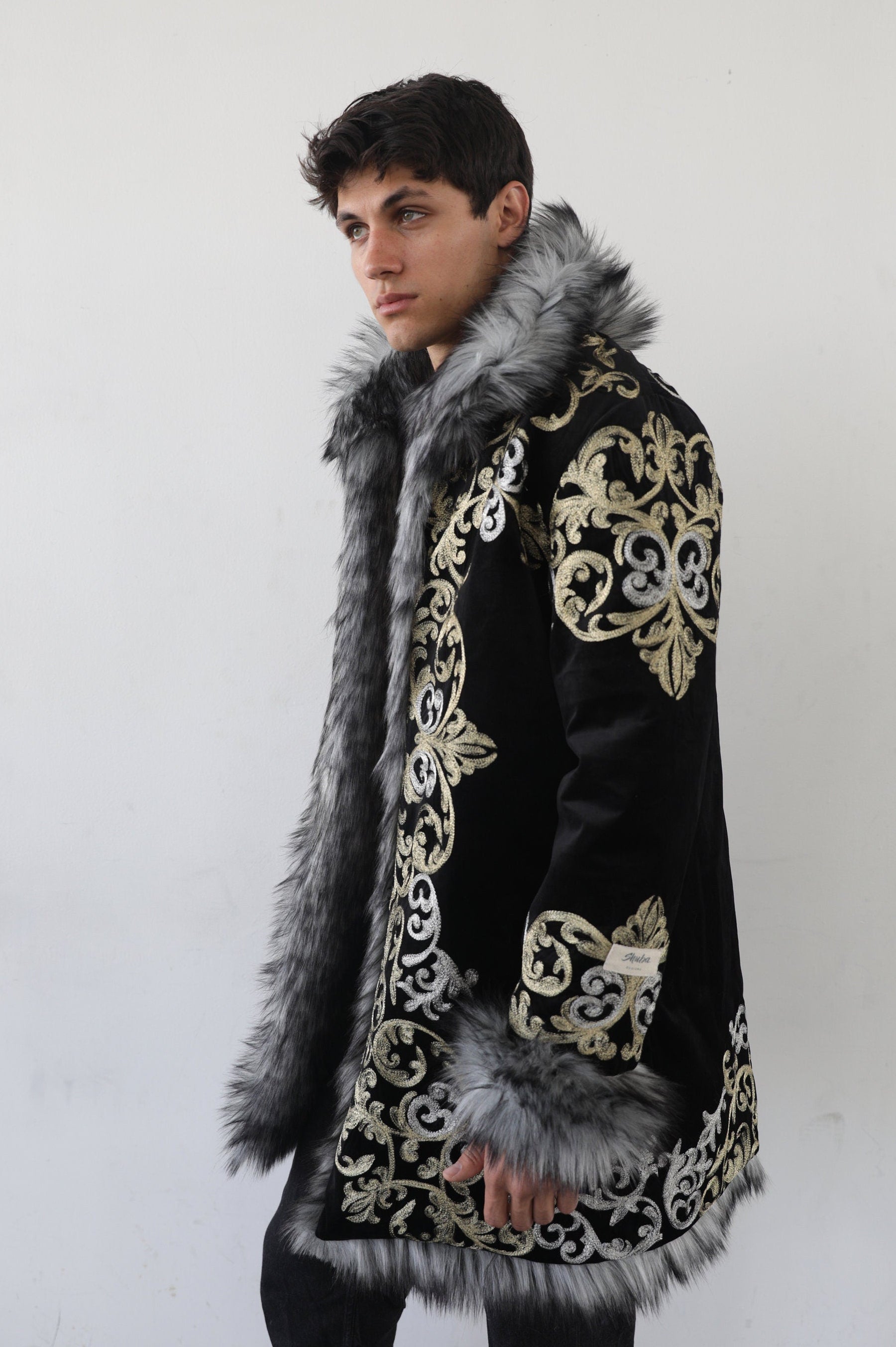 Sun&Moon Embroidery Fur Coat