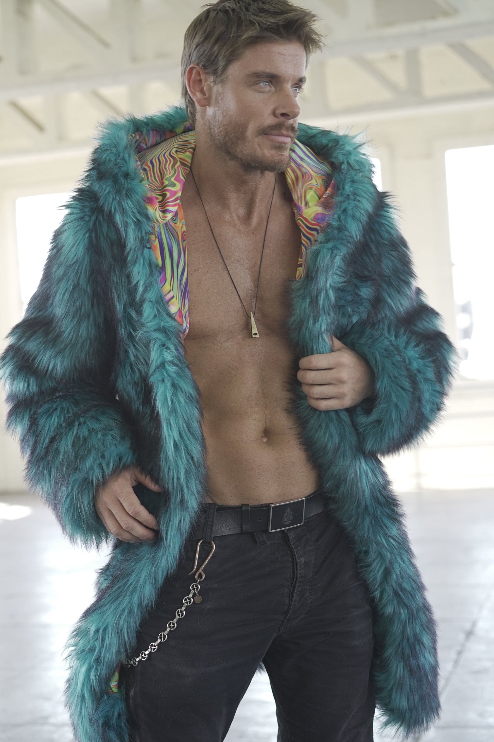 COSMIC RAVE Fur Coat