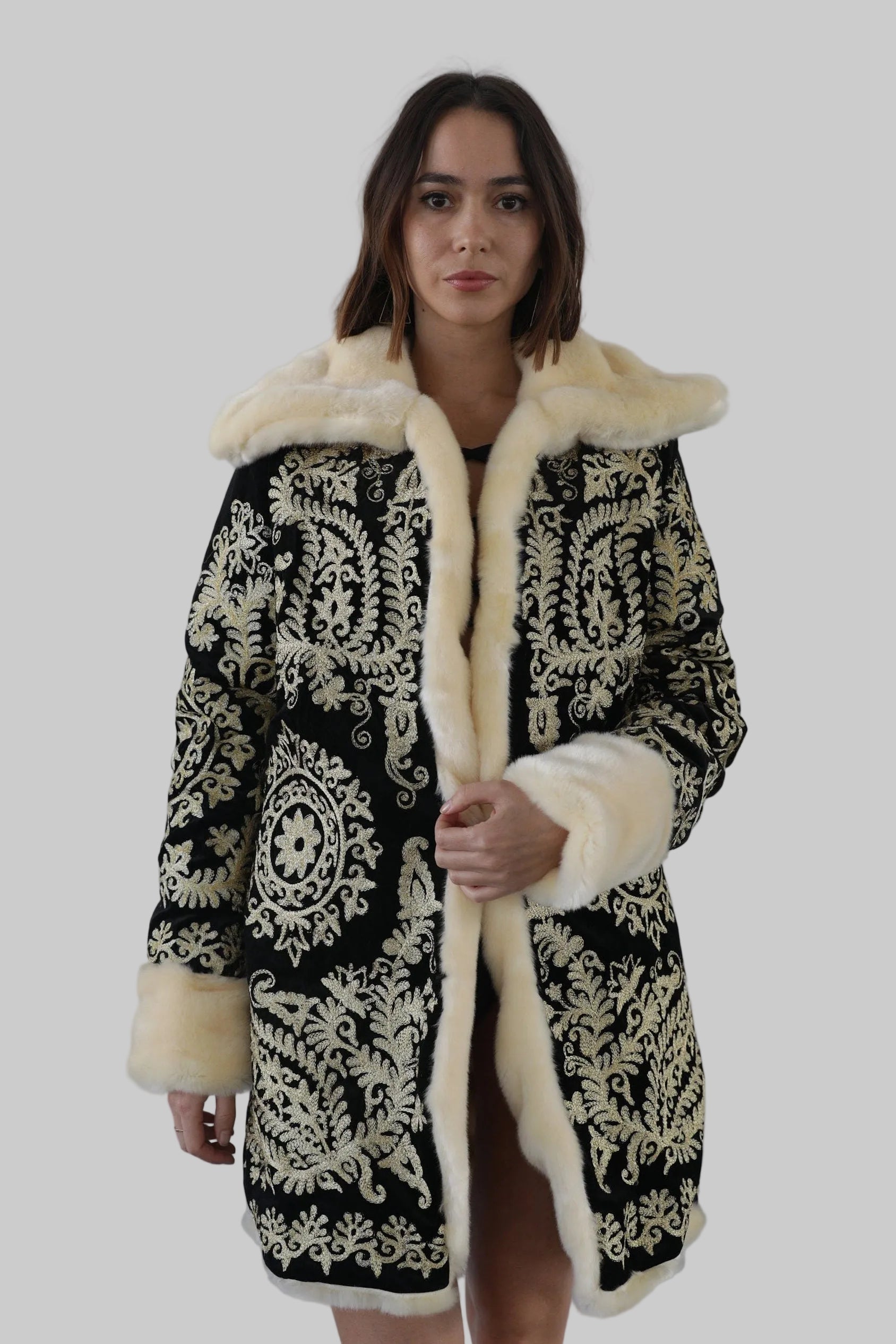 Alive Embroidery Fur Coat