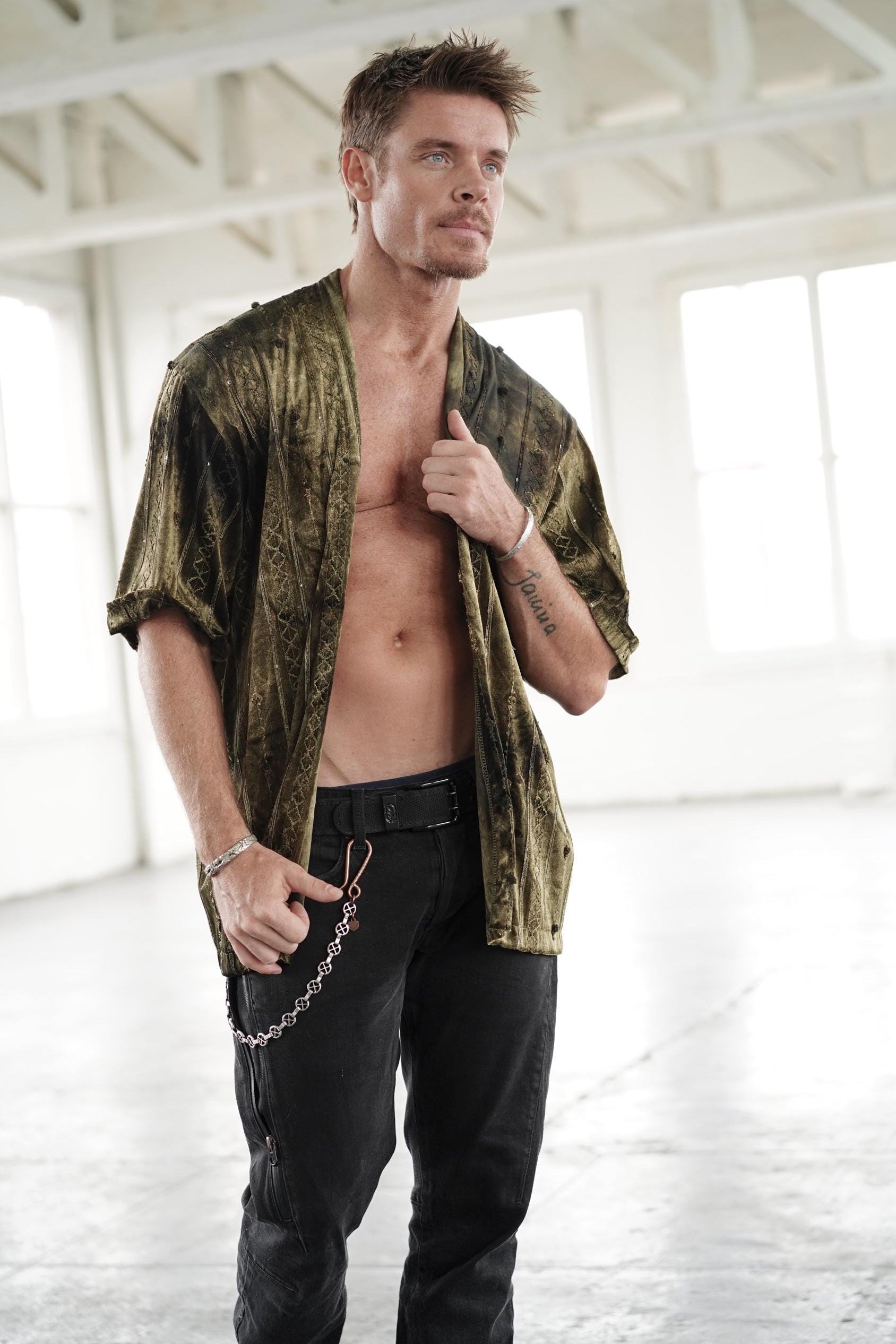 Green Moss Short Shiny Kimono Costume Shirt Robe Mens Festival Burning Man Clothing Triba Ceremony Urban Japanese Style Rave Cardigan