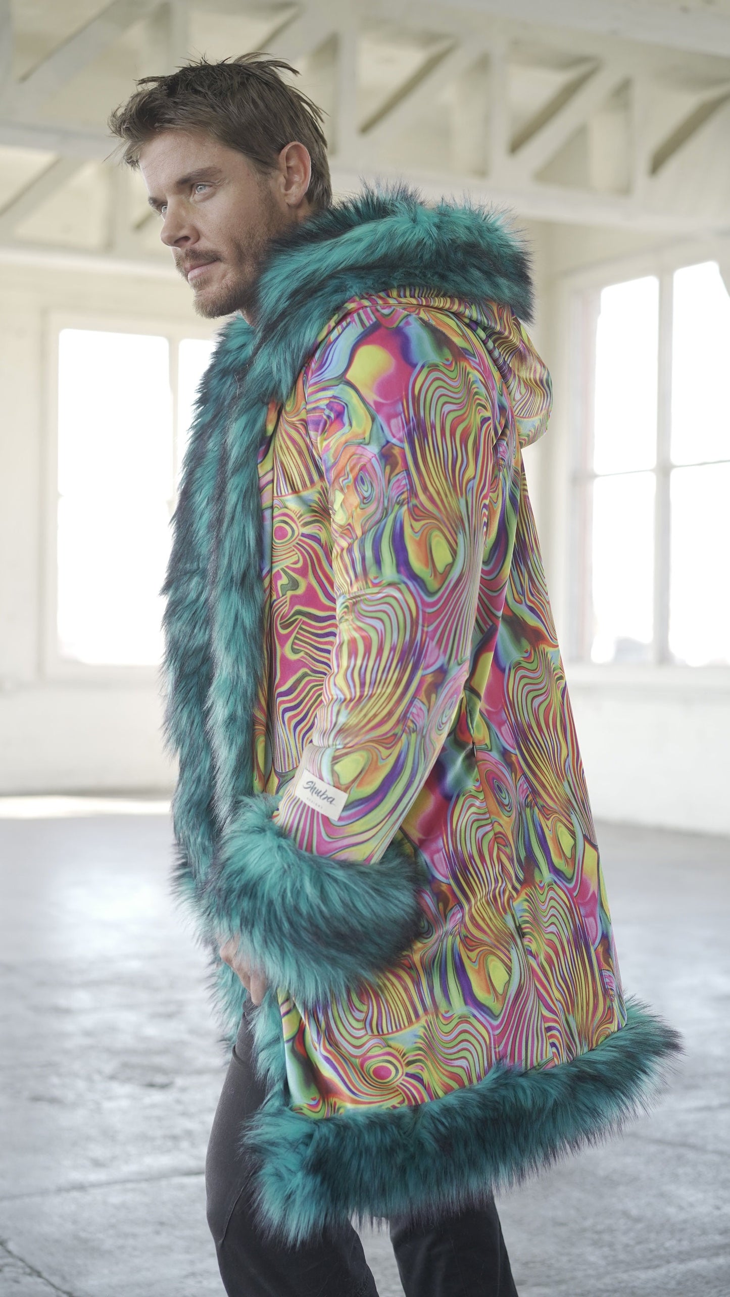 COSMIC RAVE Fur Coat