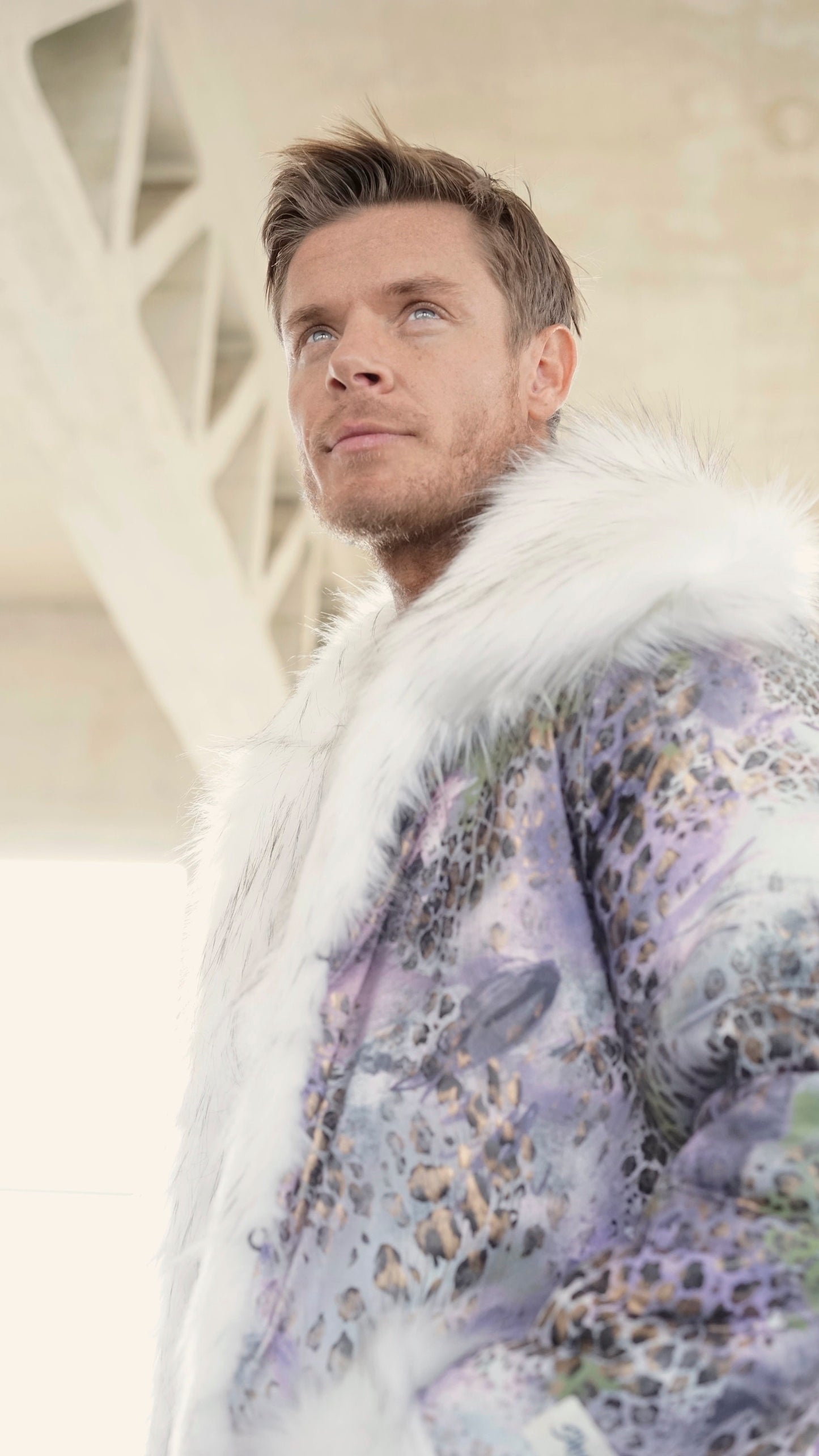 SPRING KING Fur Coat