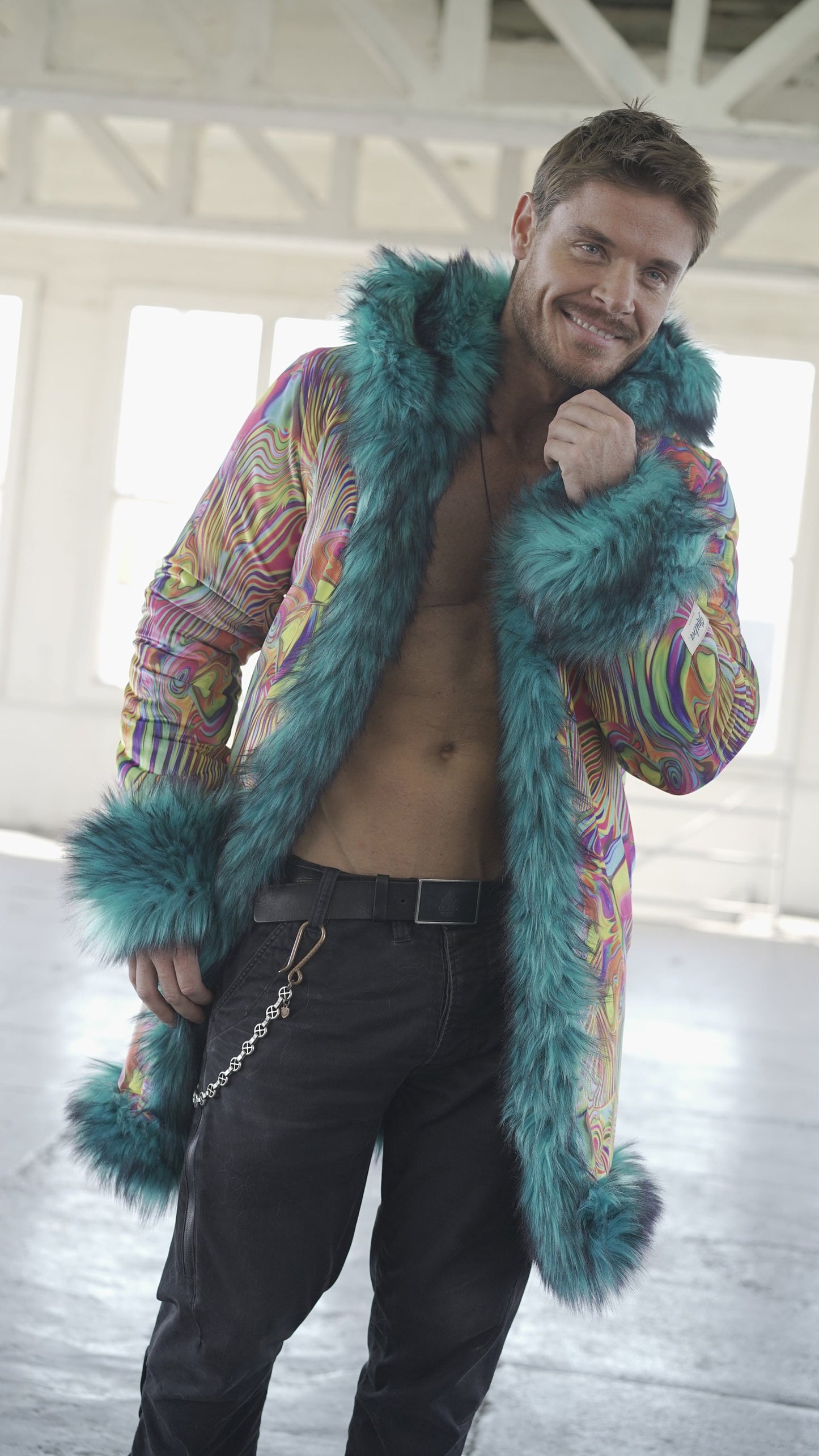 COSMIC RAVE Fur Coat