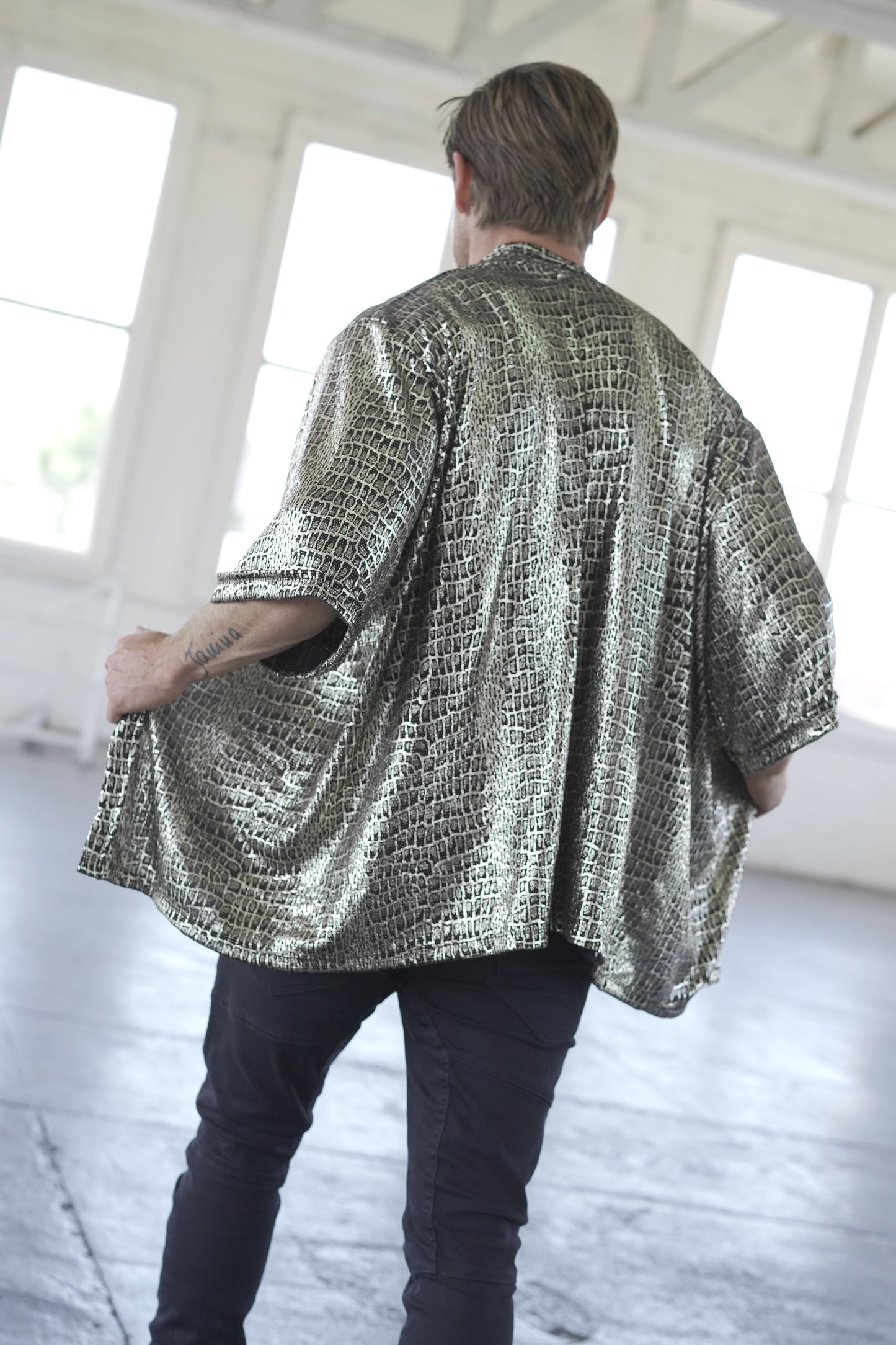 Silver Reptile Kimono