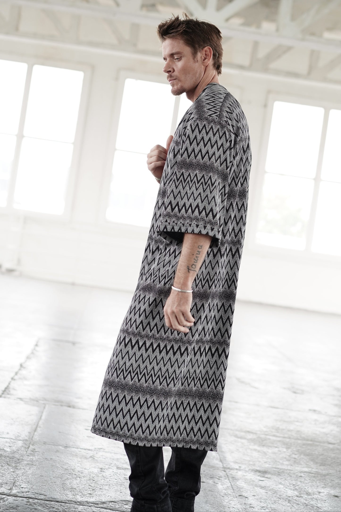 Zig Zag Long Kimono