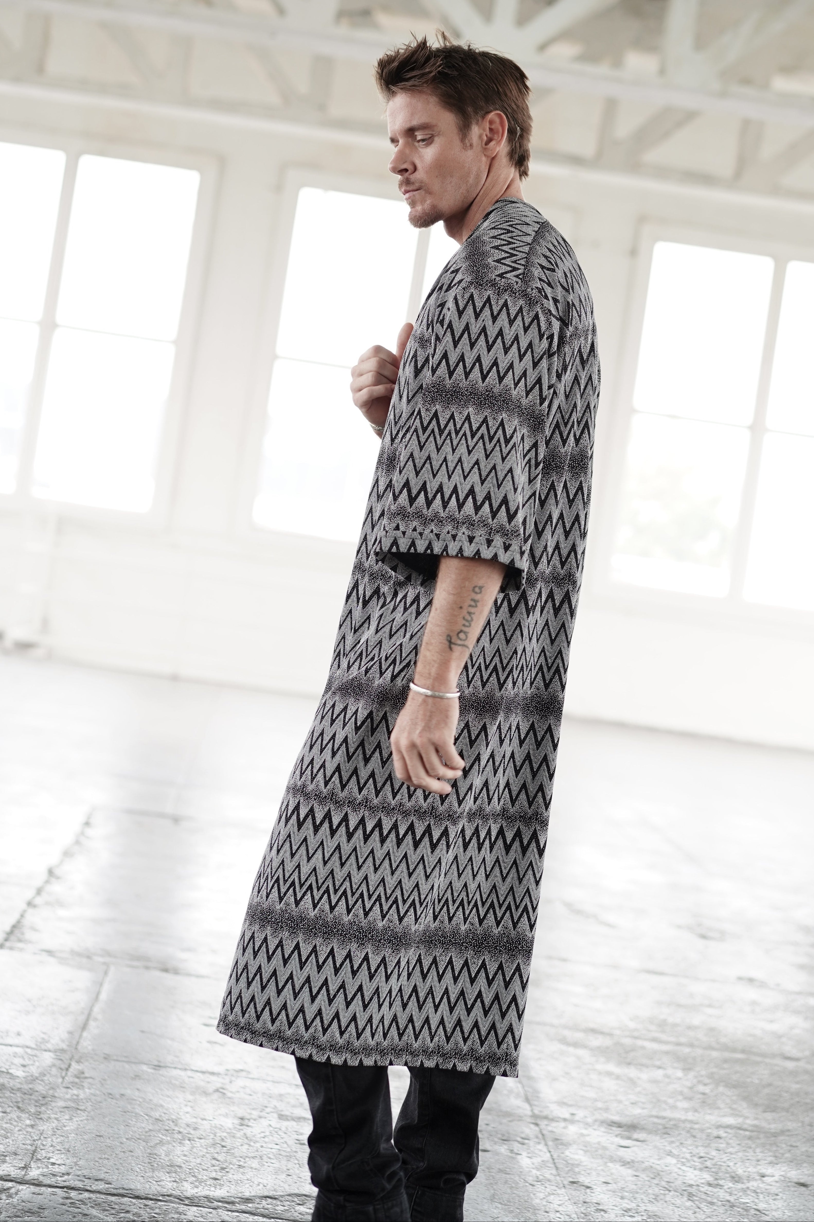 Zig Zag Long Kimono