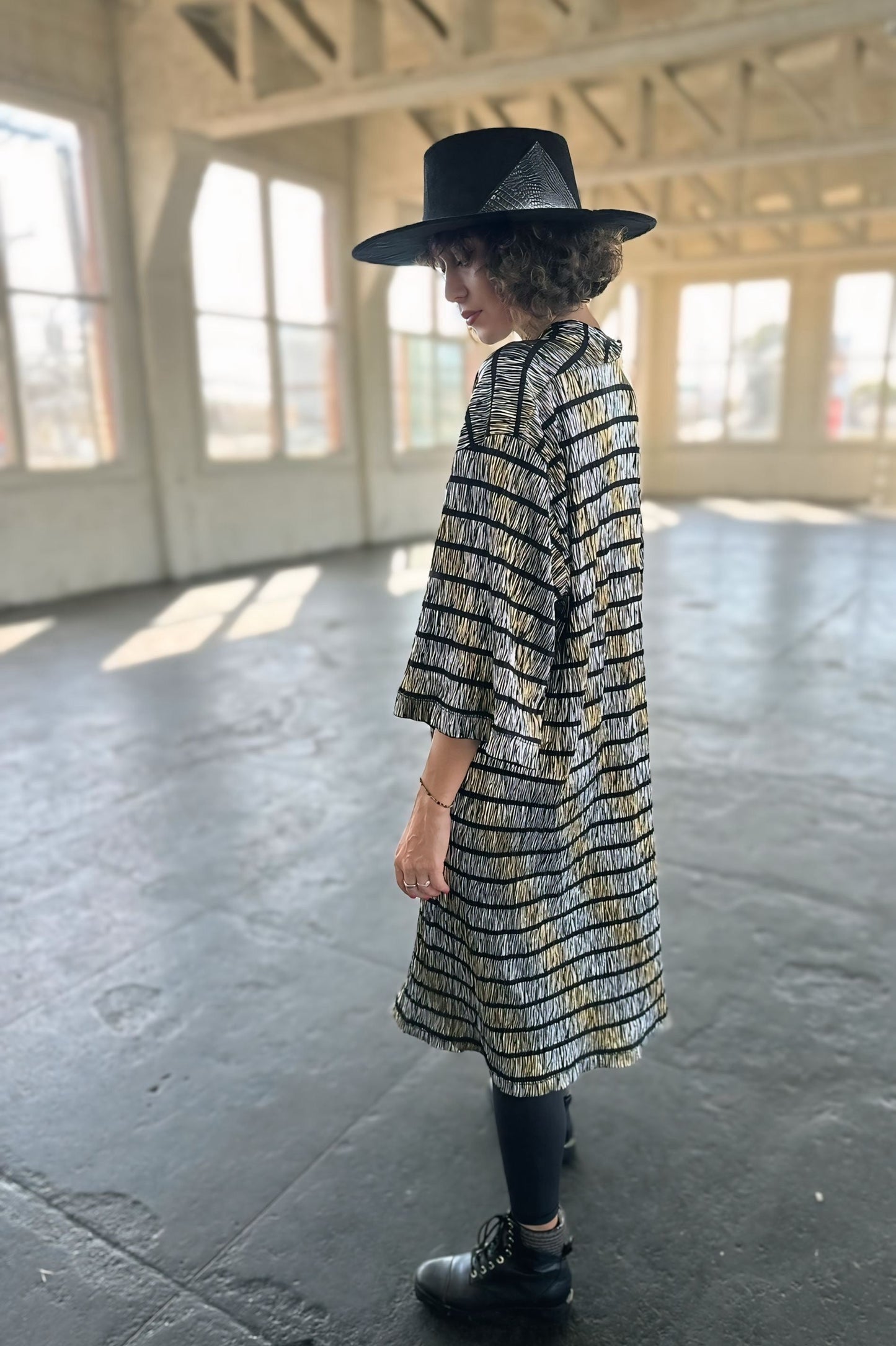 Shiny Nomad Kimono