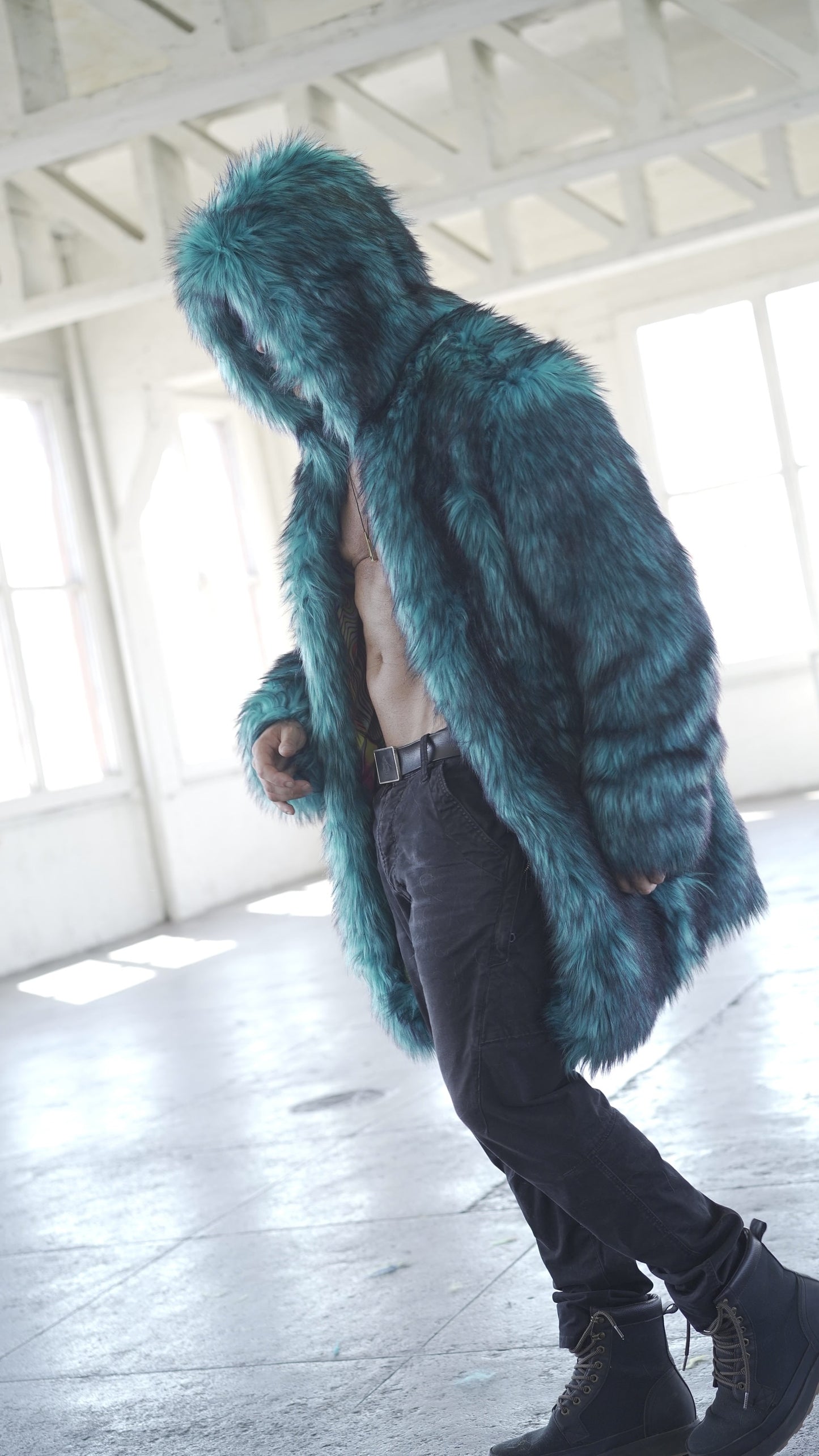 COSMIC RAVE Fur Coat