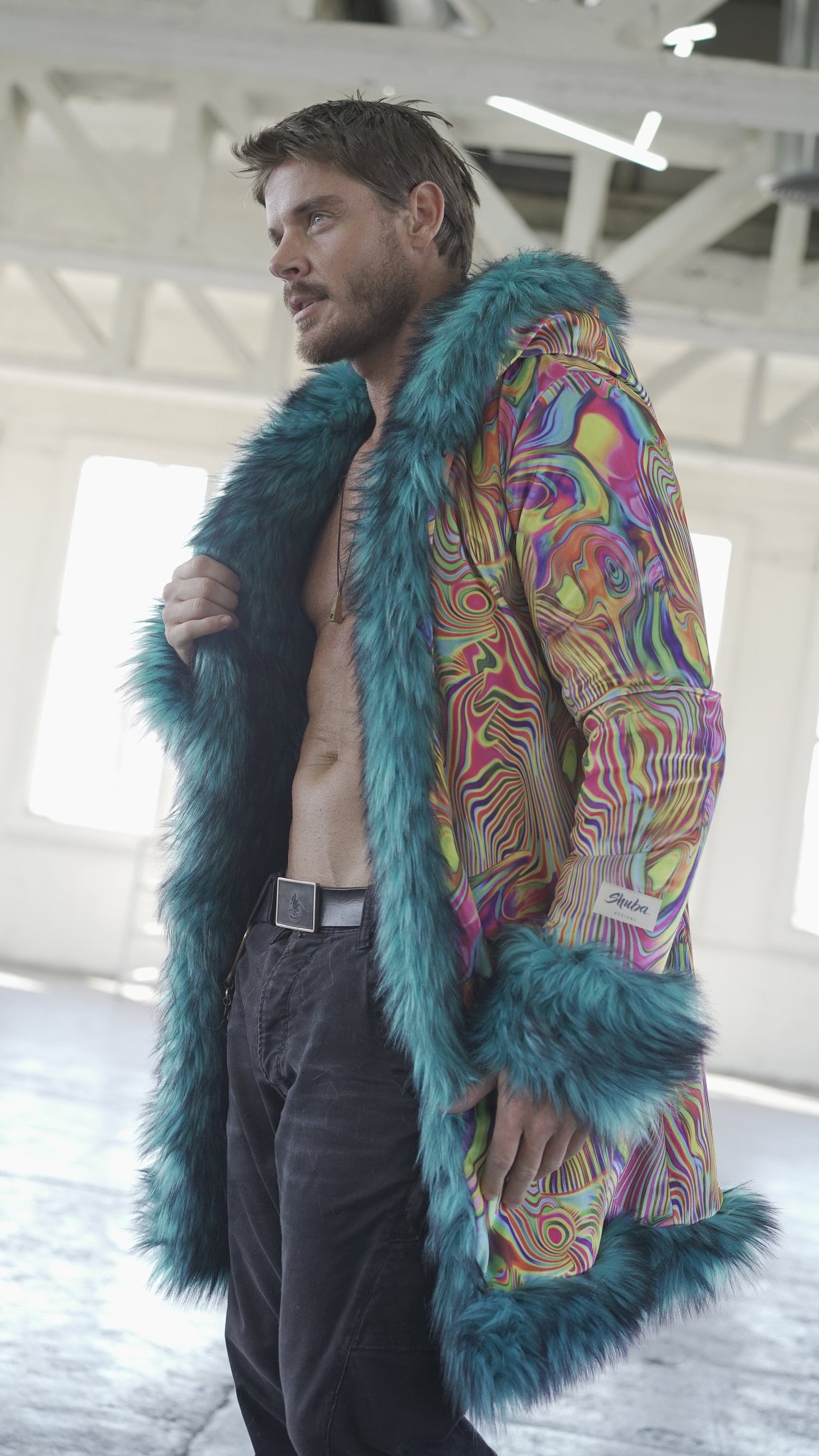 COSMIC RAVE Fur Coat