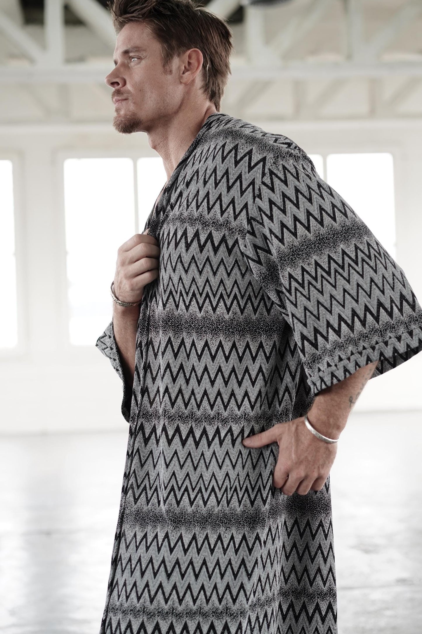 Zig Zag Long Kimono